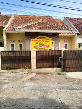 Rumah dikontrakkan dekat dengan UNPAD, ITB, dan IPDN serta Ikopin
