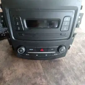 Radio mobil Wuling