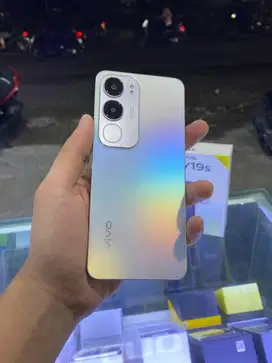 VIVO Y19s Ram 4/128, Kondisi Mulus, Lengkap, Bergaransi.