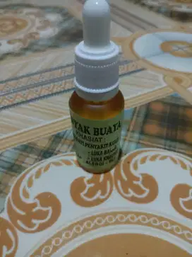 Minyak buaya  khas Kalimantan