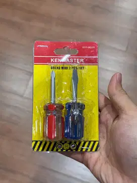 Obeng kecil 2 kenmaster plus minus