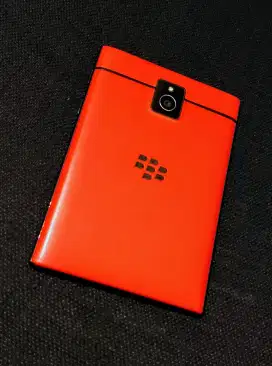 BLACKBERRY PASSPORT Q30 RED LIMITED EDITION LTE RAM 3/32 PLAYSTORE