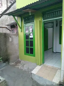 Disewakan rumah