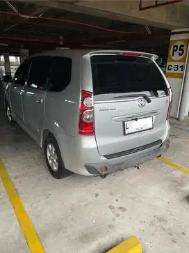 Jual cepat Low Km toyota avanza g manual 2009 MT 2010