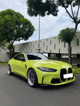 BMW M4 Sao Paulo Yellow , GRESS LIKE NEW PRELCI KM ASLI
