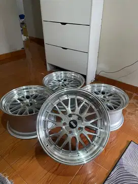Bbs Lm Ring 17 lebar 8,5/9,5