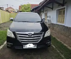 Inova type v barong 2013 matic bensin