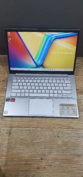 Asus vivobook E1404F