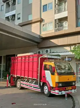Jasa sewa truk pindahan rumah