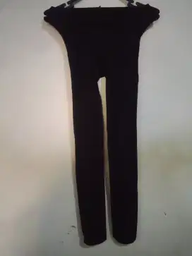 Stocking kaki tebal lembut halus