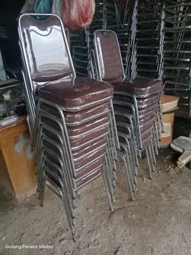 Kursi Susun Bekas / Kursi Kondangan / Kursi Pesta / Kursi Aula