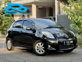 Toyota Yaris E At 2012 Hitam