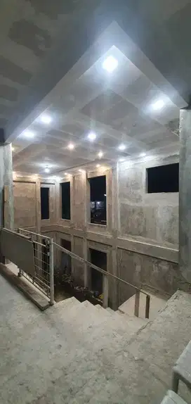 Rumah 3 Lantai Bangunan 80% di Telaga Kahuripan Kemang Bogor S169