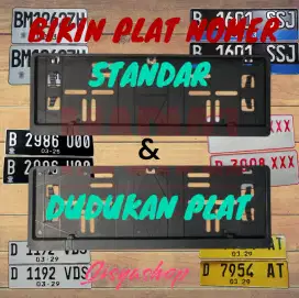 Dudukan plat nomor kendaraan