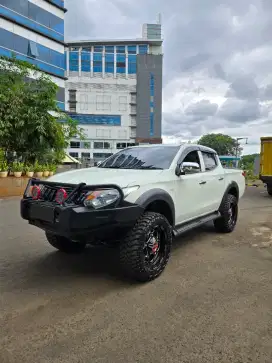 Mitsubishi Triton 2019 4x4 Dcab 4wd Modif offroad Dp murah