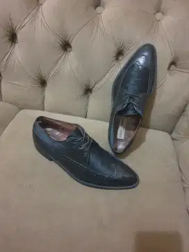 Mulus .authentic sepatu .pantofel D&G size 42