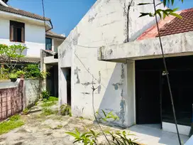 Dijual Rumah di Komplek Bukit Nusa Indah, Ciputat