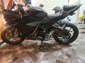CBR Hitam kilometer rendah