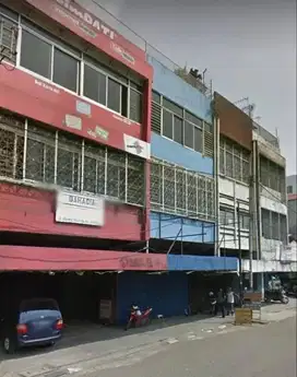 Dijual ruko gandeng 2unit lokasi strategis di jalan raya Kwitang