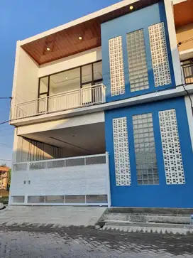 RUMAH KOST BESAR SIAP HUNI IDAMAN