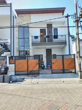 RUMAH KOST 2LT JL UTAMA BUMI MARINA ITS ,HANG TUAH, UNAIR
