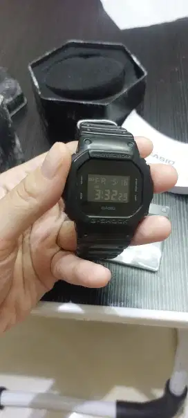 G-shock DW-5600BB-1DR