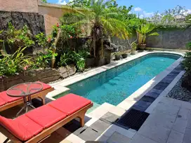 Dijual villa kawasan pantai green bowl Ungasan badung bali