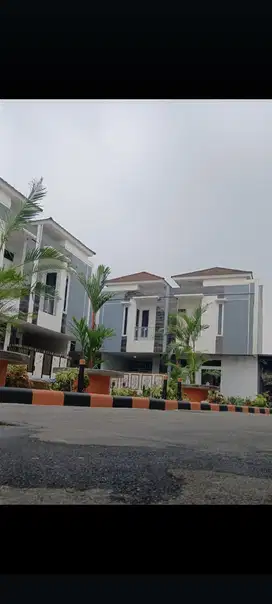 Di jual rumah murah di sunter Ancol selatanjakarta uarat