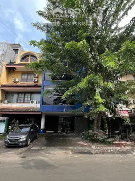 Disewa Office Building Taman Kedoya Baru 5 Lantai Dgn Lift