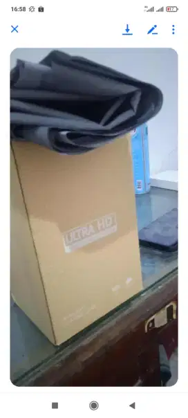 Proyektor smart android merk Luminar HD