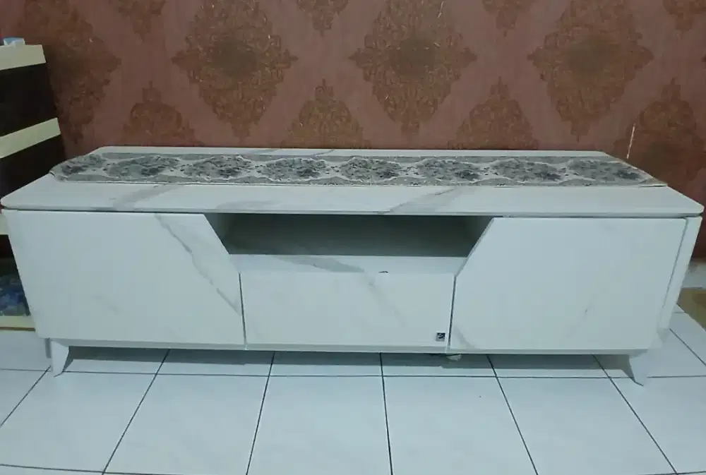 Dijual cepat Meja TV