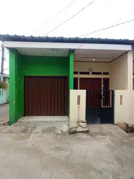 DI JUAL RUMAH SUDAH ADA KIOSNYA DI KALIABANG BEKASI