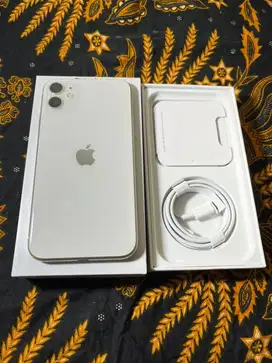 Iphone 11 128GB White Inter Fullset !!!