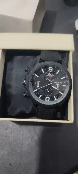 Jam tangan pria Hush Puppies ori