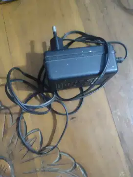 Charger Adaptor 12v