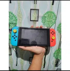 Nitendo Switch V2 OFW + Memory Card 512Gb