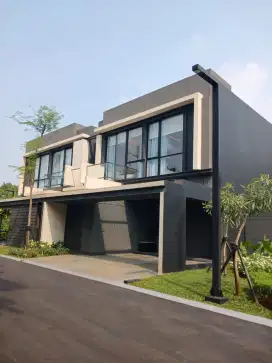 DIJUAL RUMAH MEWAH 2 LANTAI BELMONT HOMES LIPPO KARAWACI
