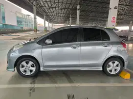 Toyota Yaris 2010 Bensin
