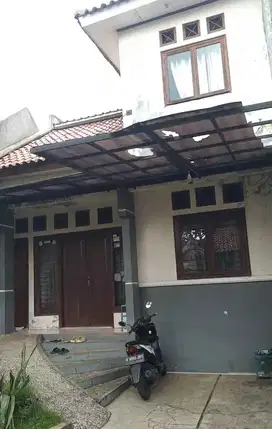 Di Jual 1 rumah Perum sawo Griya Limo Depok