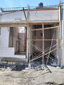 Jual rumah baru Bangunan 2 Lantai Model Minimalis Modern