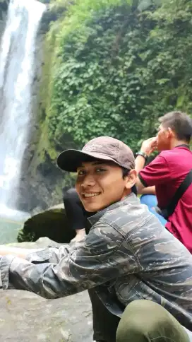 Hanya bermodalkan ktp dan izasah smp,siap kerja keras