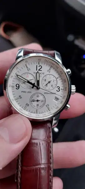 Di jual jam tissot 1853 kondisi bagus mulus