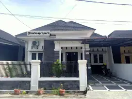 [Dikontrakkan/Jual Rumah] Perumahan Permata Hijau Regency, Kota Padang