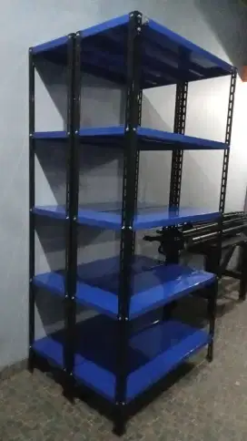 Rak besi gudang susun