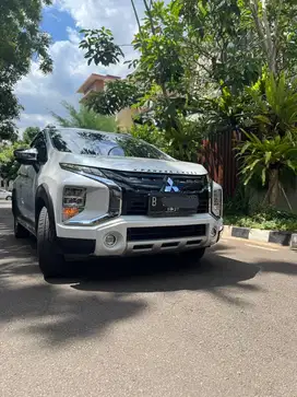 XPANDER CROSS 4x2 AT 2021 TERBAIK