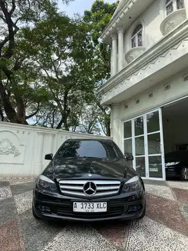 Mercedes Benz C200 kompresor 2010