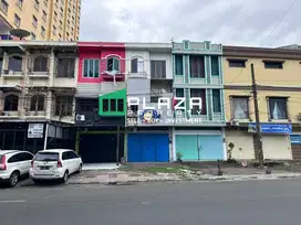 Disewakan Ruko 3lt dijl. Botolempangan, Makassar (al)