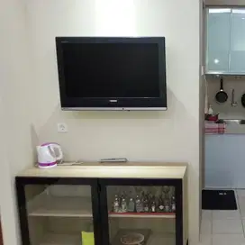 Apart 2 BR,renov,view Pool,lantai rendah,Kelapa Gading