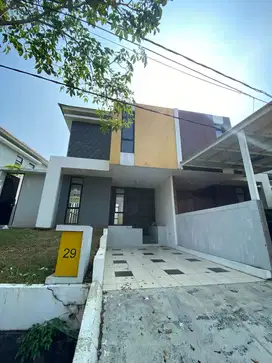 Dijual Rumah Cluster Taman Simpruk Lippo Cikarang