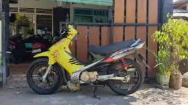 2005 Shogun SP Warna Kuning